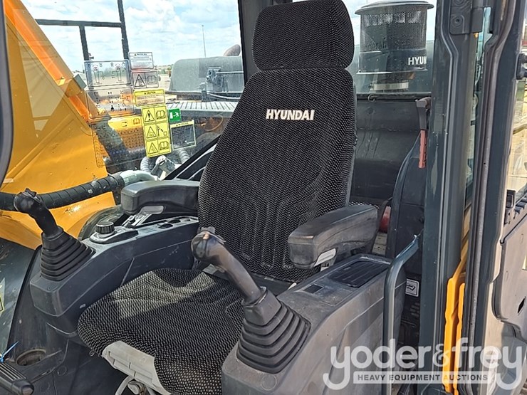 hyundai-hx260l-image-65