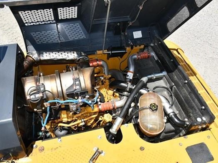 2019-deere-160g-lc-image-46
