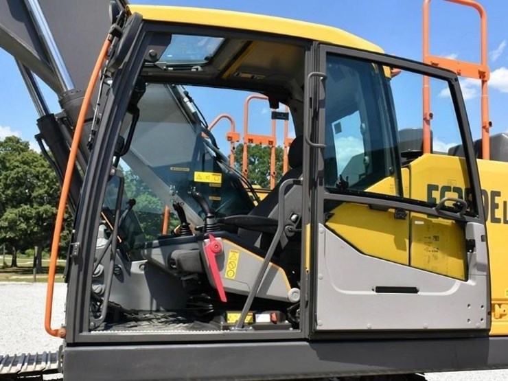 2022-volvo-ec250el-image-21
