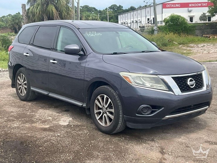 2014-nissan-pathfinder-image-2