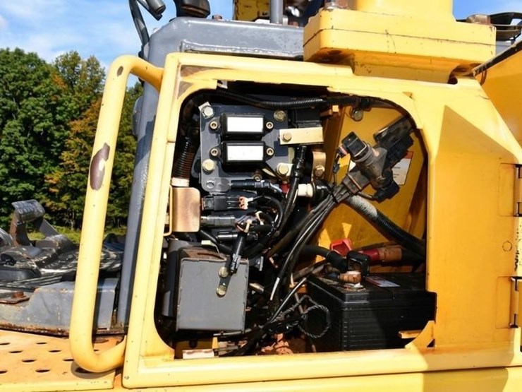 2006-komatsu-d65ex-image-21