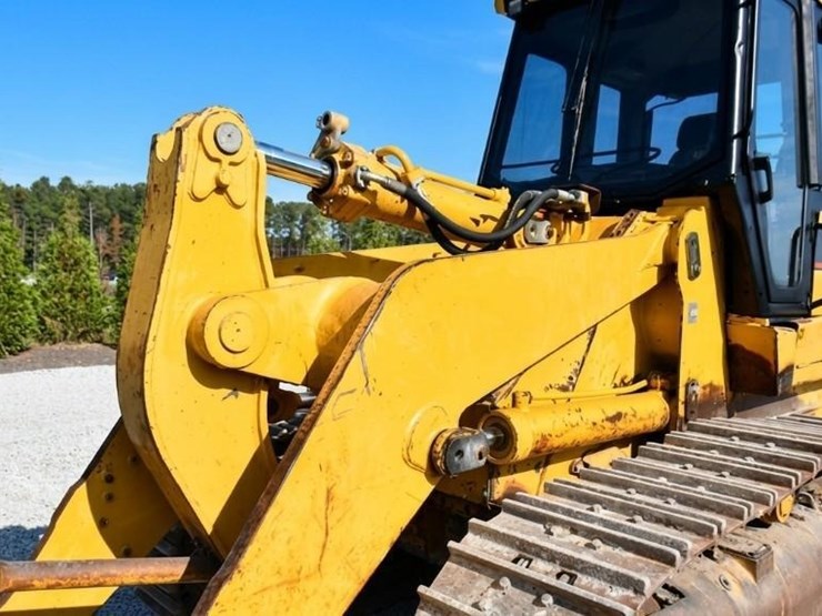 2006-caterpillar-963c-image-13