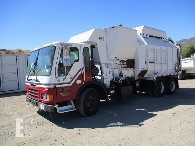 2005-freightliner-condor-image-2