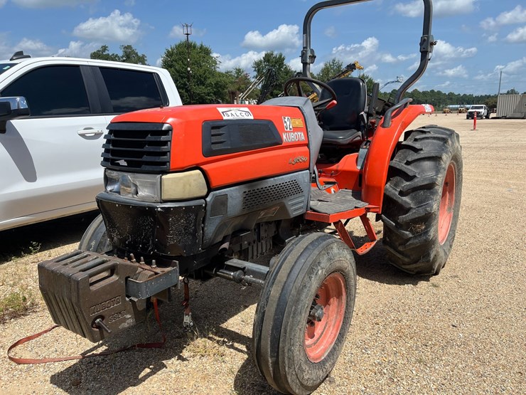 kubota-l3830-image-1