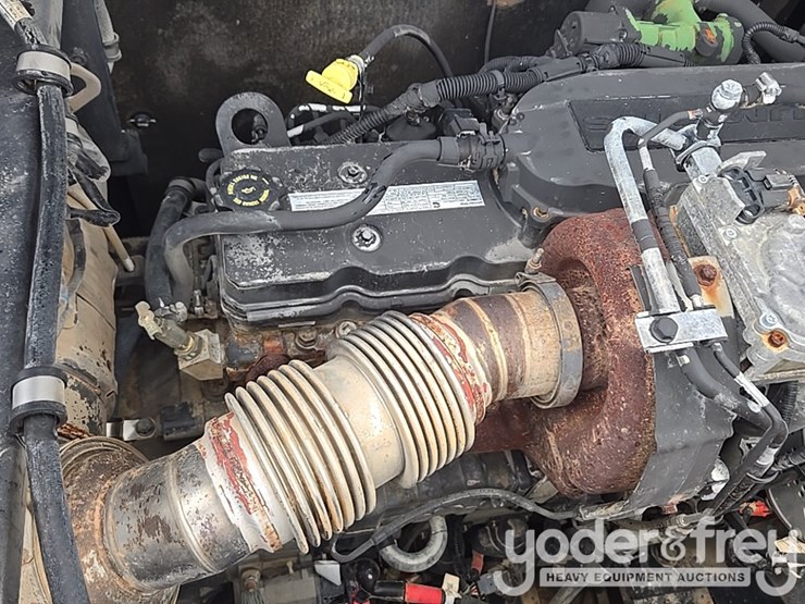 hyundai-hx260l-image-53