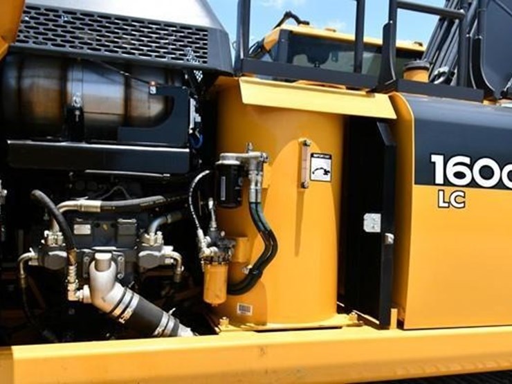 2019-deere-160g-lc-image-41