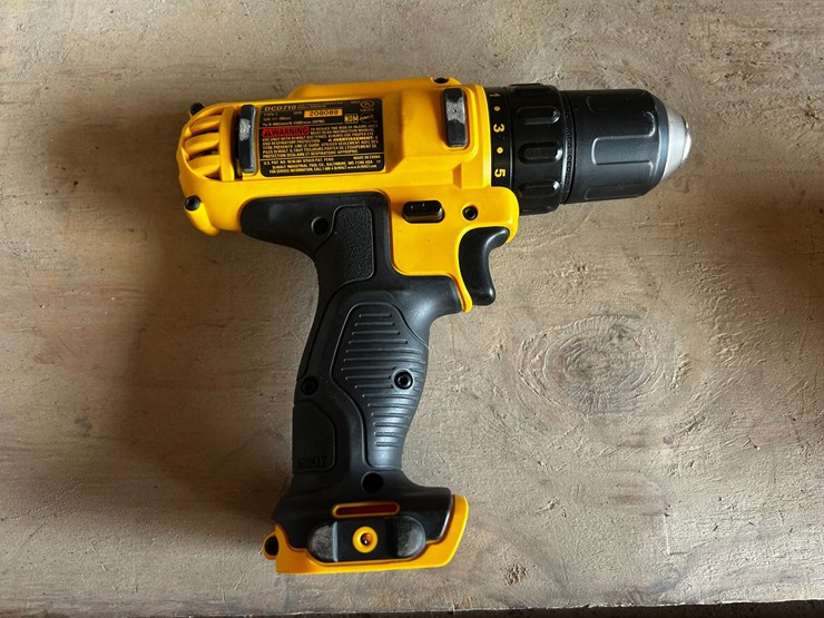 #39138-•-dewalt-drill-kit-image-5
