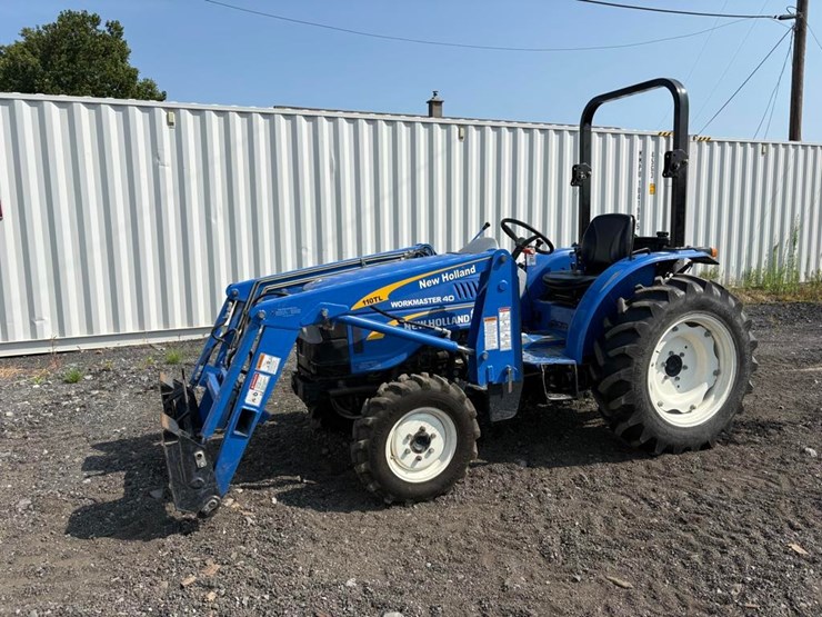 new-holland-110tl-image-1