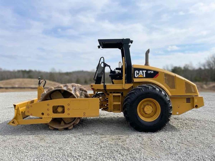 2008-caterpillar-cp56-image-1