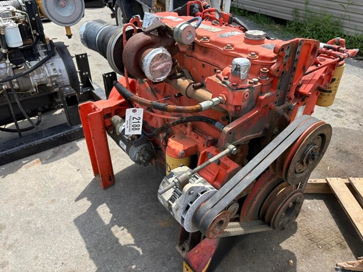 caterpillar-c7-image-2