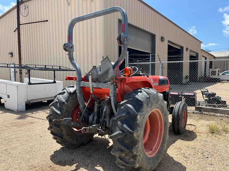 kubota-l3830-image-3