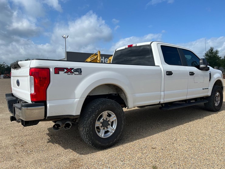 2017-ford-f250-image-3