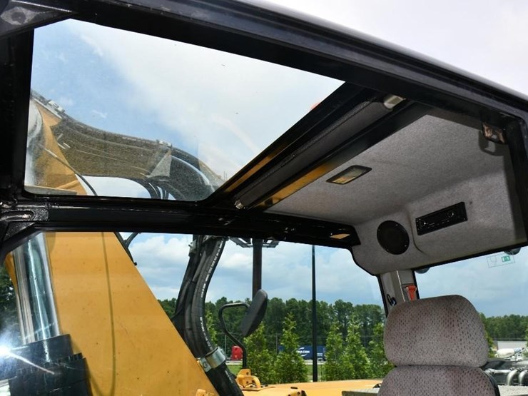 2019-caterpillar-m322f-image-21