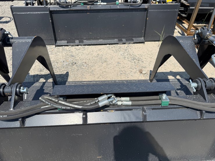 #2068-•-unused-jct-84"-skid-steer-grapple-bucket-inv#49890-image-7