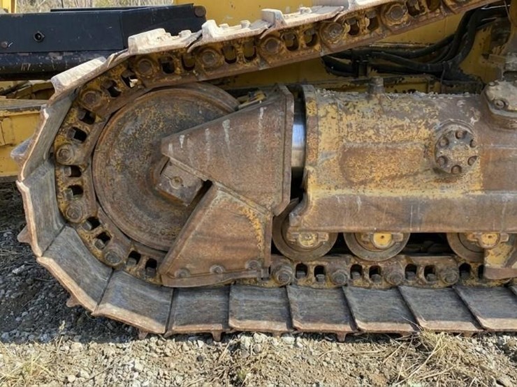 2019-caterpillar-d6n-lgp-image-8