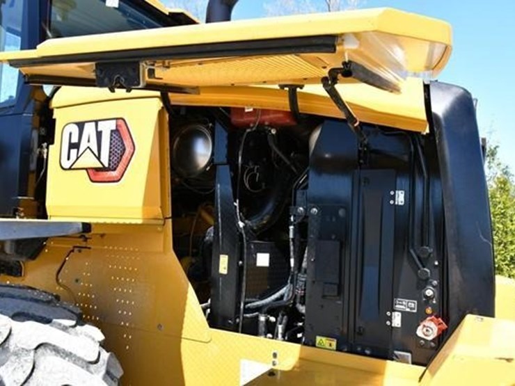 2020-caterpillar-938m-image-10