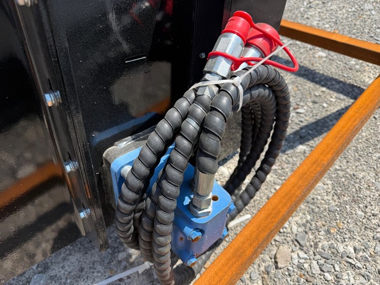 #2049-•-unused-future-73"-skid-steer-power-rake-b-dzlhpz2605164-inv#48915-image-14