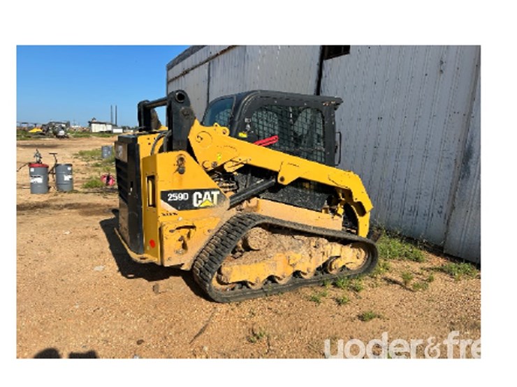 2017-caterpillar-259d-image-3