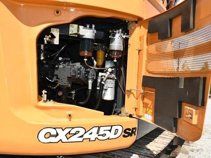 2020-case-cx245dsr-image-47