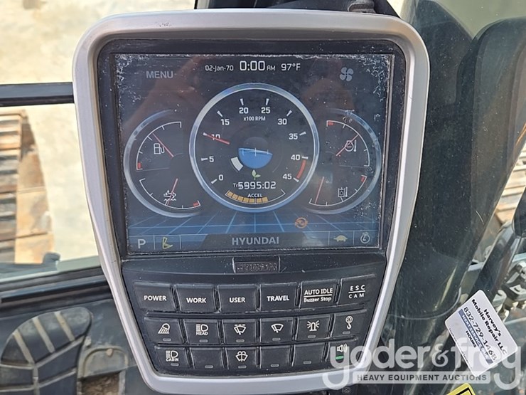 hyundai-hx260l-image-72