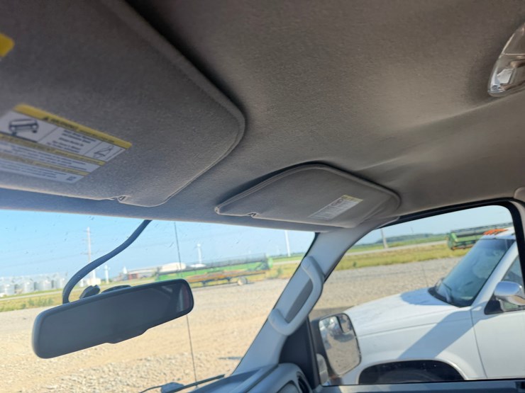 2013-ford-e350-image-85