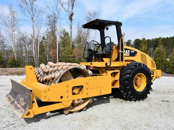 2008-caterpillar-cp56-image-2