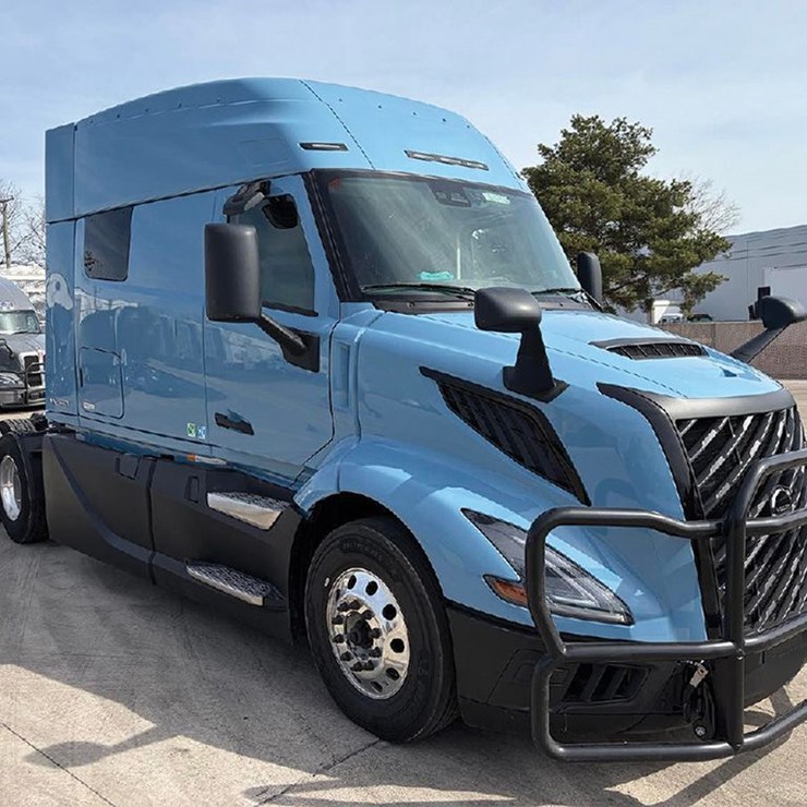 2026 VOLVO VNL840