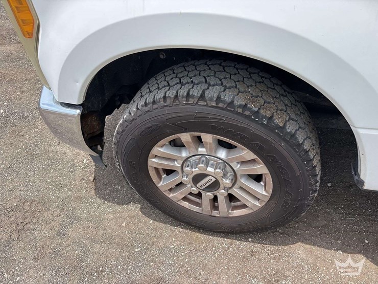 2017-ford-f250-image-8