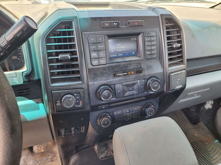 2017-ford-f150-xl-image-15