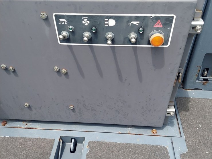 2020-dynapac-f1000t-image-15