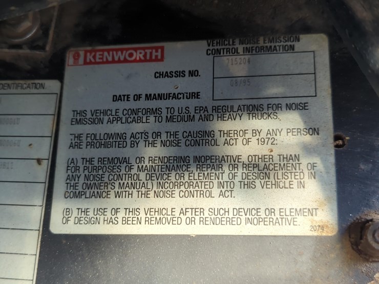1996-kenworth-t800b-image-10