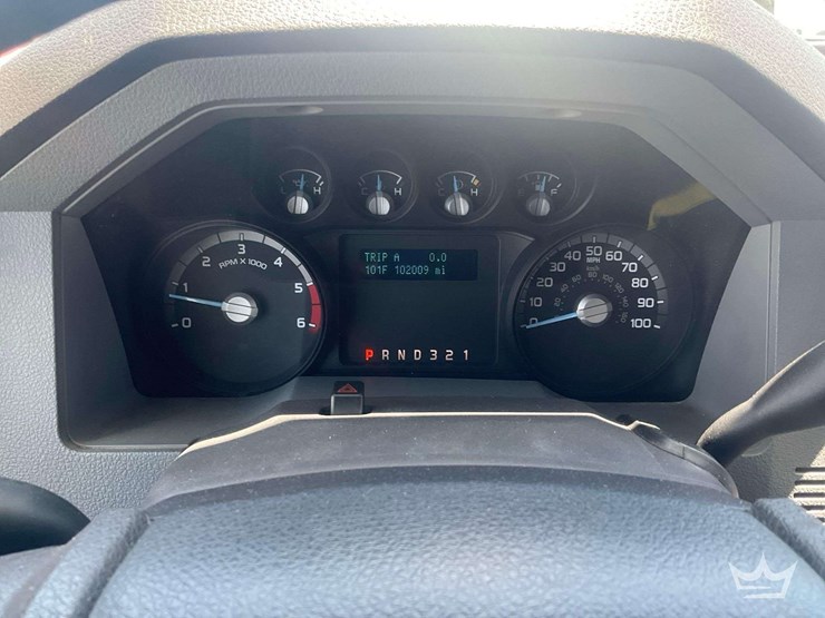 2014-ford-f550-image-9