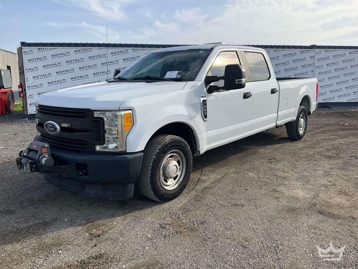 2017-ford-f250-image-1