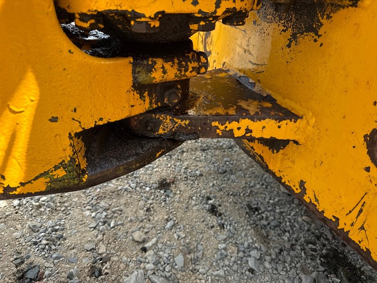 john-deere-450-image-44