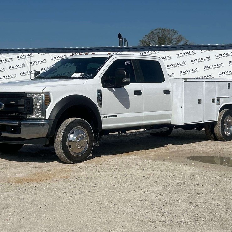 2019 FORD F550