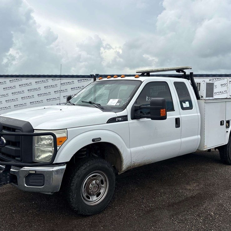 2016 FORD F350