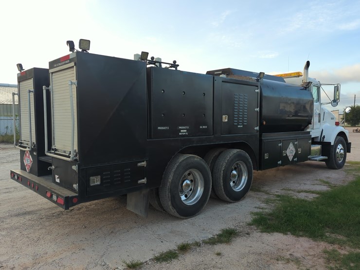 1996-kenworth-t800b-image-4
