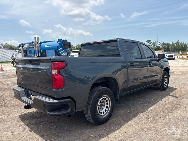 2019-chevrolet-silverado-1500-image-3