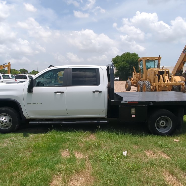 2021 CHEVROLET 3500