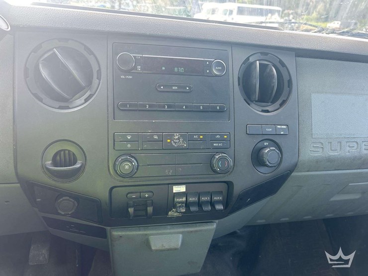 2013-ford-f350-image-14