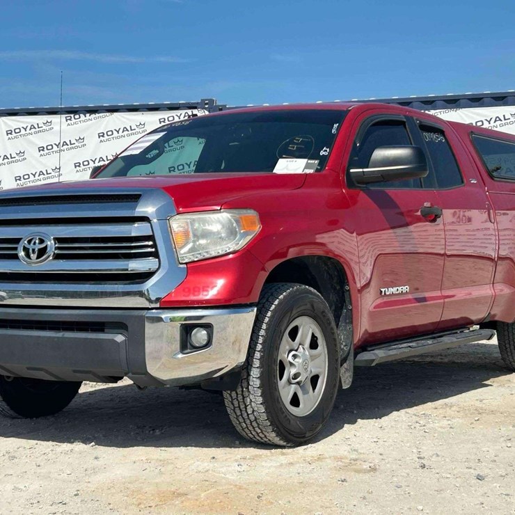 2016 TOYOTA TUNDRA