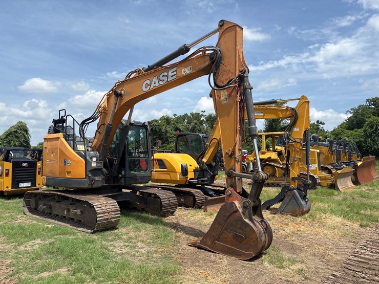 2018-case-cx145dsr-image-3