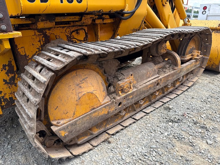 john-deere-450-image-69