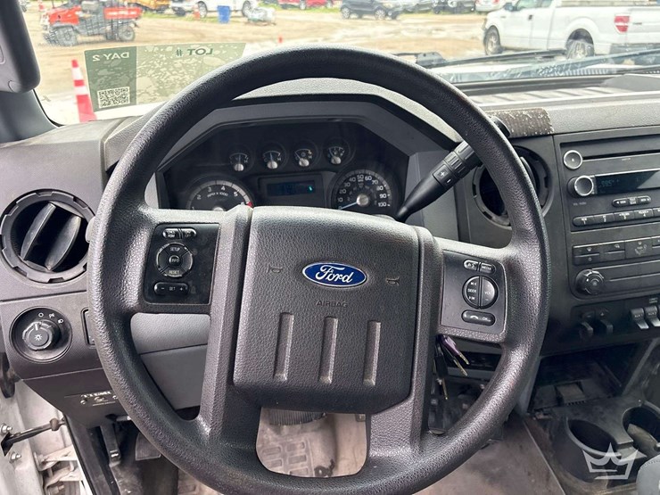 2016-ford-f350-image-23