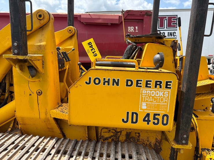 john-deere-450-image-23