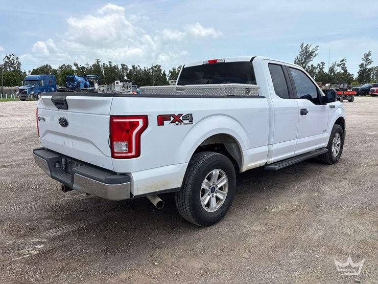 2015-ford-f150-image-3