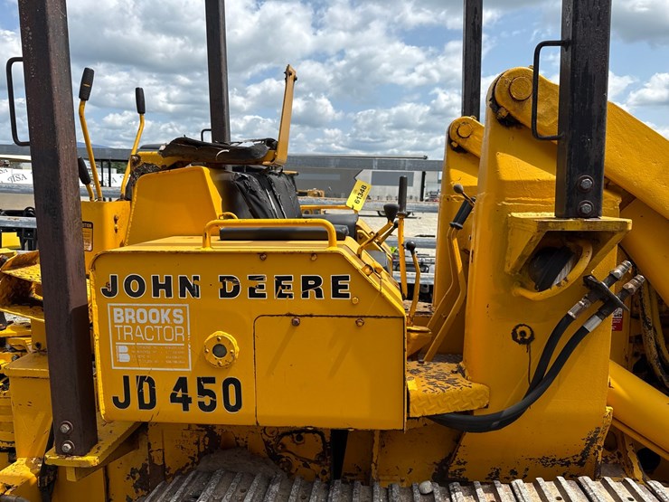 john-deere-450-image-50