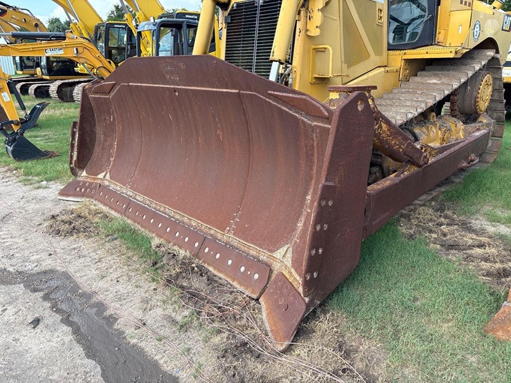 2009-caterpillar-d8t-image-11