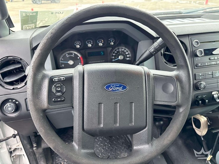 2014-ford-f450-image-21