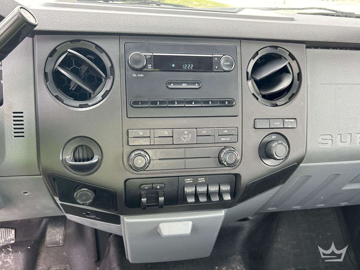 2014-ford-f350-image-24